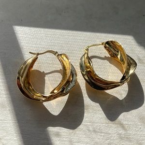 Old Céline Gold Swirl Hoops Phoebe Philo
